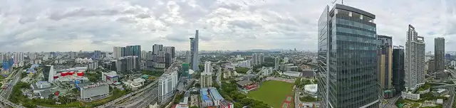 Panoramic photograph from Level 40, looking out over the city.